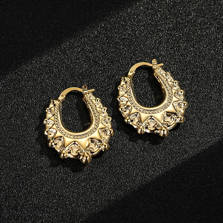 Premium 30mm Gold Oval Gypsy Creole Earrings – Lightweight & Stylish